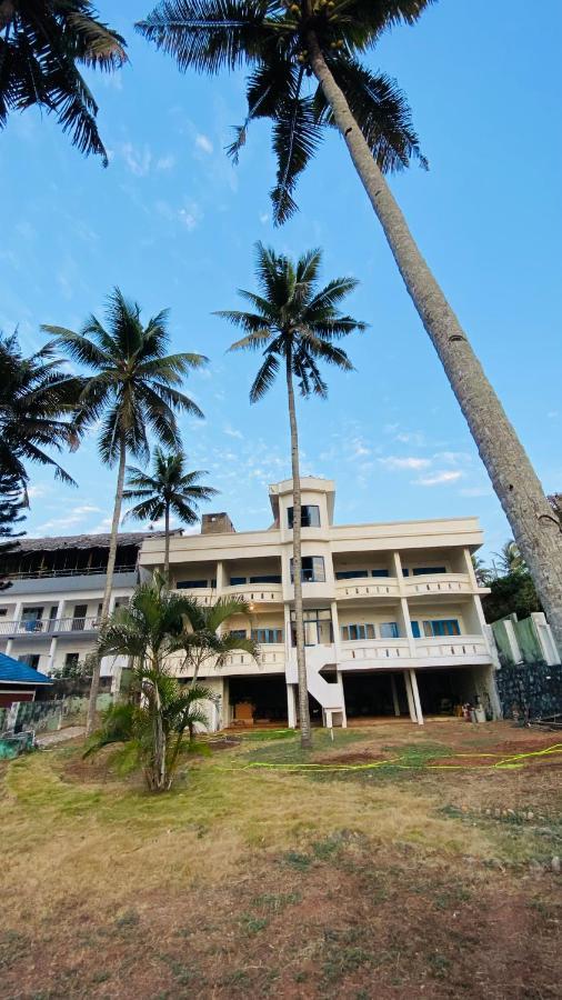 Hellovarkala Beach Resort Ngoại thất bức ảnh
