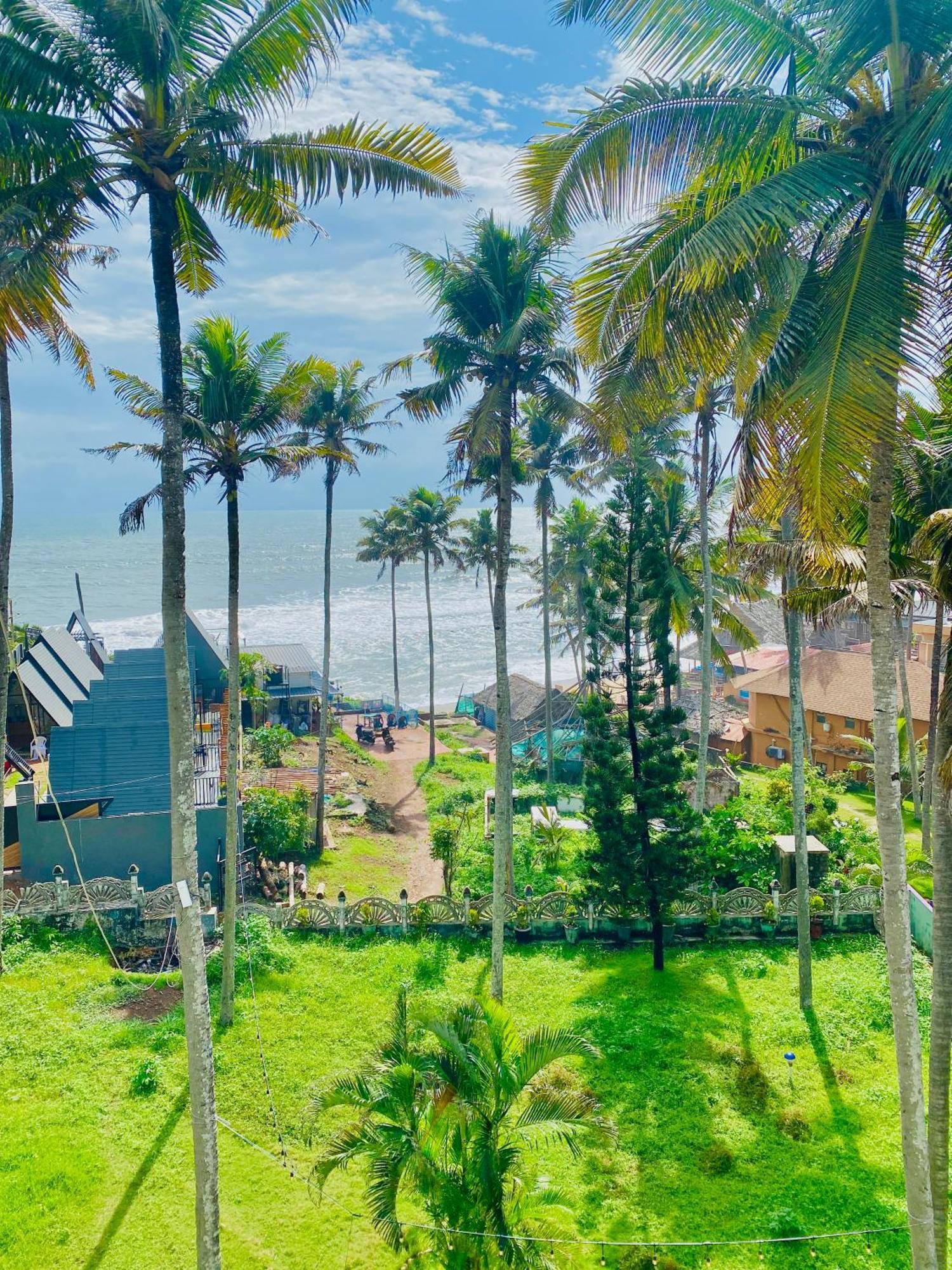 Hellovarkala Beach Resort Ngoại thất bức ảnh
